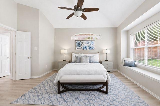 9813 Cliffside Drive, Irving, TX 75063