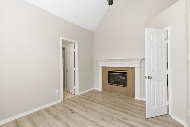9813 Cliffside Drive, Irving, TX 75063