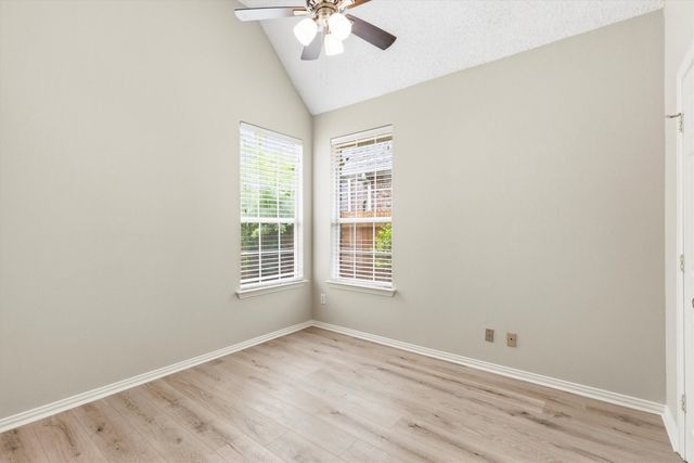 9813 Cliffside Drive, Irving, TX 75063