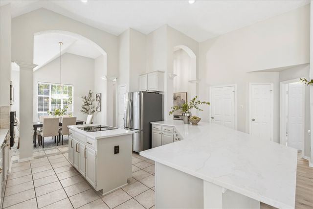 9813 Cliffside Drive, Irving, TX 75063