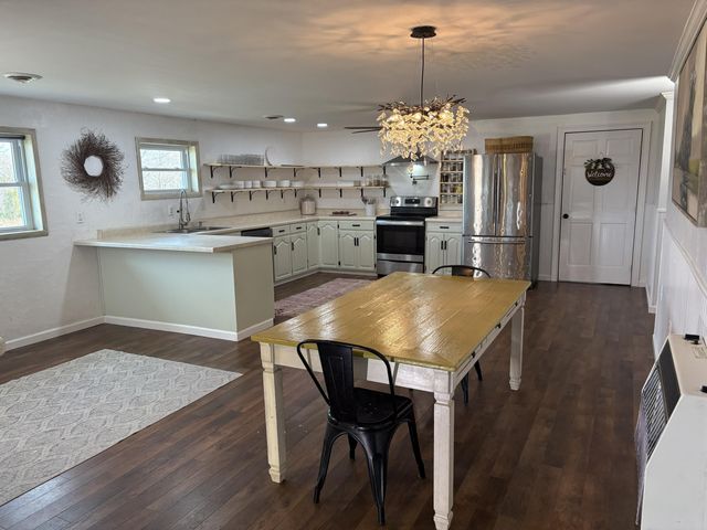 2179 Cantrell Road, Mansfield, MO 65704