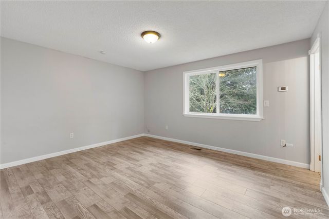 11208 148th Street E, Puyallup, WA 98374