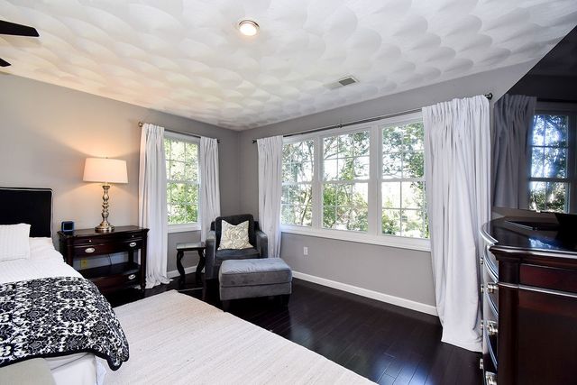 45 Country Lane, Warwick, RI 02886