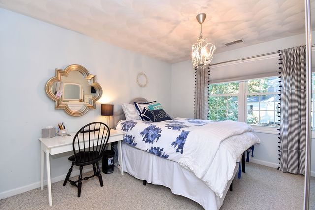 45 Country Lane, Warwick, RI 02886