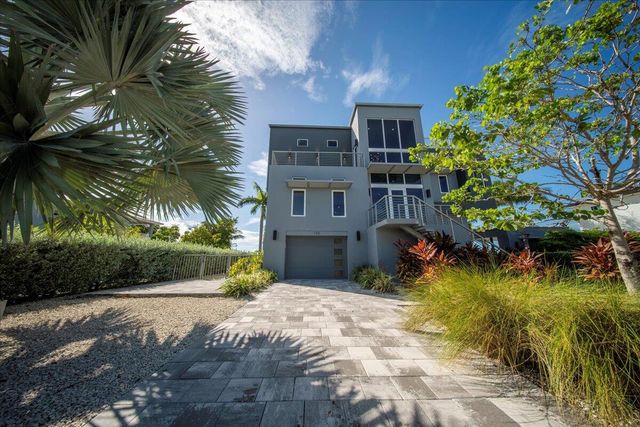 E 118 Avenue E, Marathon, FL 33050