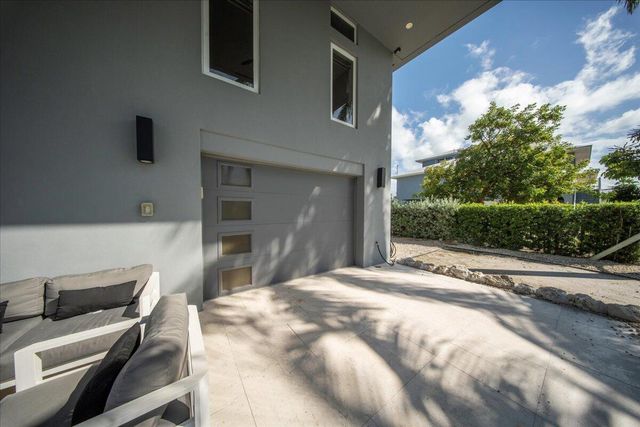 E 118 Avenue E, Marathon, FL 33050