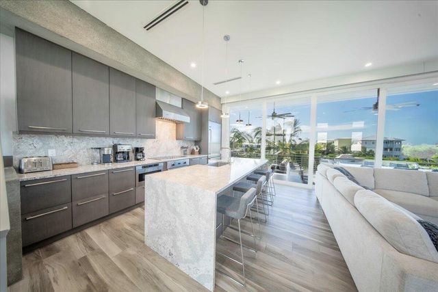 E 118 Avenue E, Marathon, FL 33050