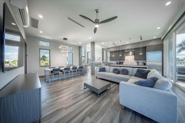 E 118 Avenue E, Marathon, FL 33050