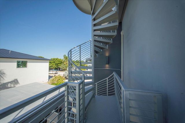 E 118 Avenue E, Marathon, FL 33050