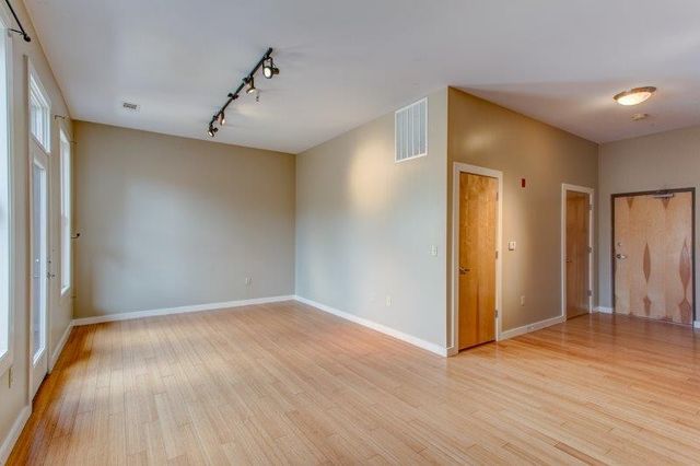 1706 18th Ave S Ste 212, Nashville, TN 37212