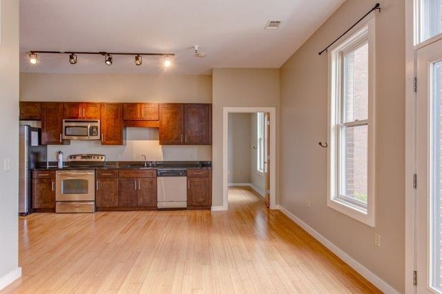 1706 18th Ave S Ste 212, Nashville, TN 37212