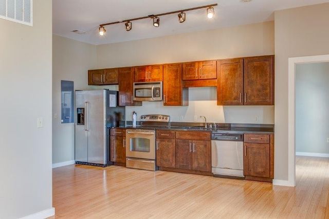 1706 18th Ave S Ste 212, Nashville, TN 37212