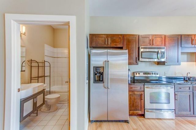 1706 18th Ave S Ste 212, Nashville, TN 37212