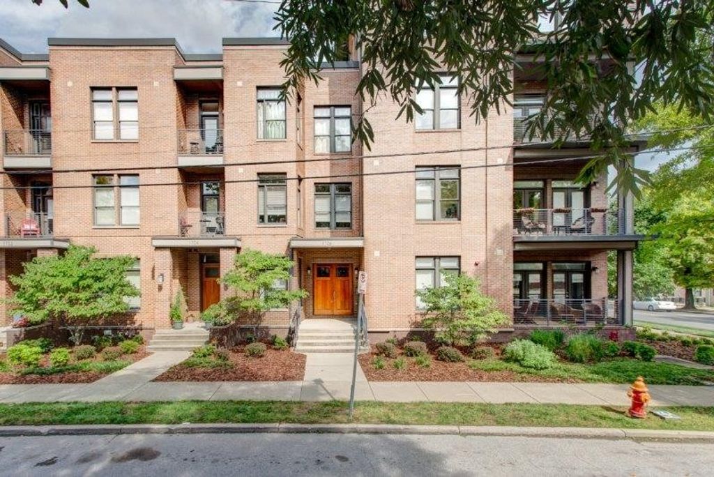 1706 18th Ave S Ste 212, Nashville, TN 37212