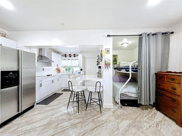 1860 NW 127th St, Miami, FL 33167