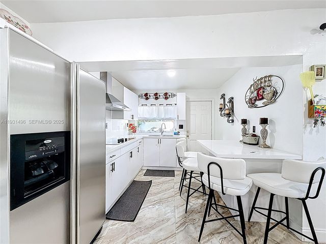 1860 NW 127th St, Miami, FL 33167