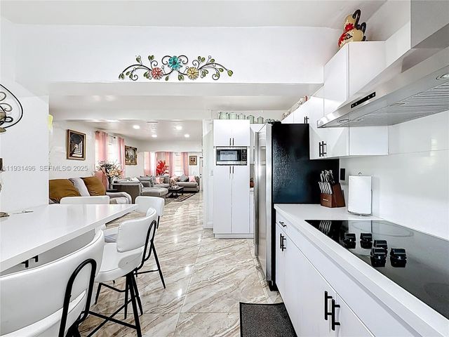 1860 NW 127th St, Miami, FL 33167