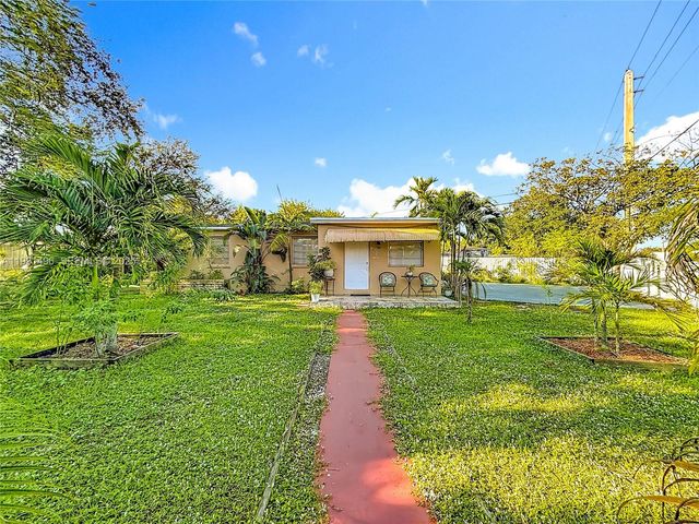 1860 NW 127th St, Miami, FL 33167