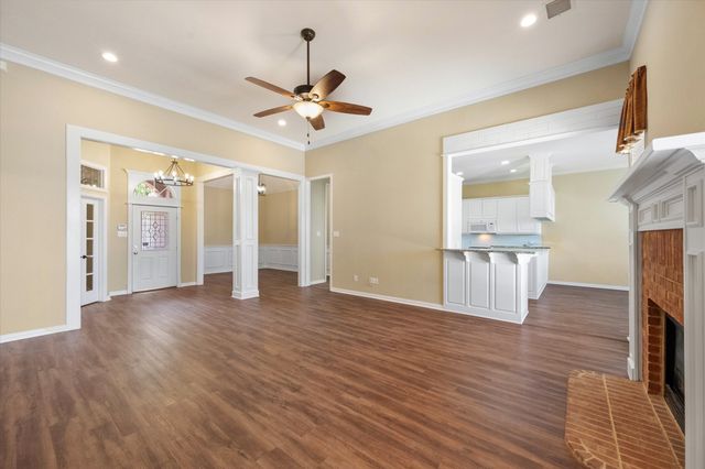 1106 Brook Arbor Drive, Mansfield, TX 76063