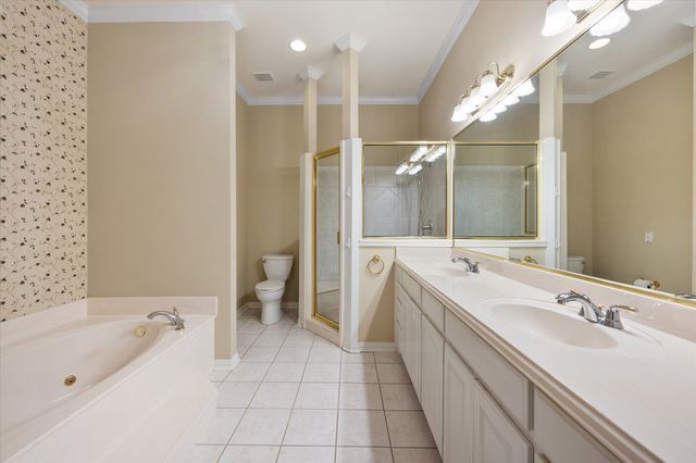 1106 Brook Arbor Drive, Mansfield, TX 76063