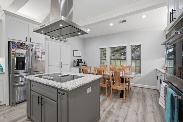 615 Lilley Road, Alvin, TX 77511