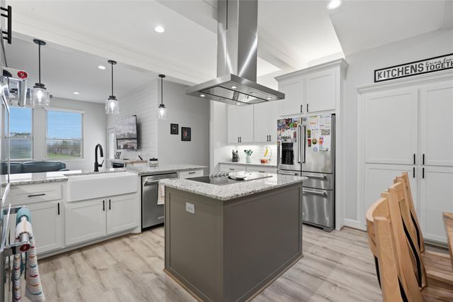 615 Lilley Road, Alvin, TX 77511