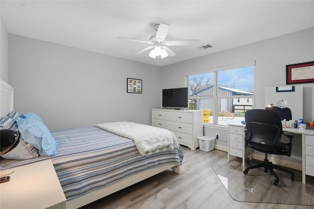 615 Lilley Road, Alvin, TX 77511