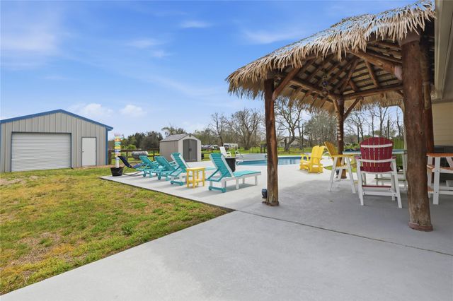 615 Lilley Road, Alvin, TX 77511