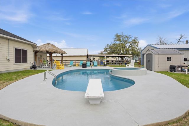 615 Lilley Road, Alvin, TX 77511