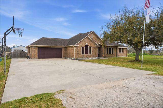 615 Lilley Road, Alvin, TX 77511