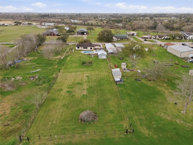 615 Lilley Road, Alvin, TX 77511