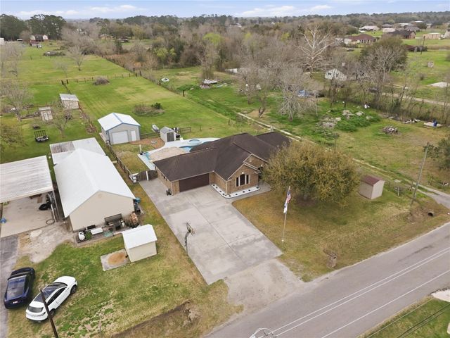 615 Lilley Road, Alvin, TX 77511