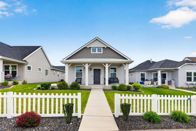 22730 E WELLINGTON Pkwy, Liberty Lake, WA 99019