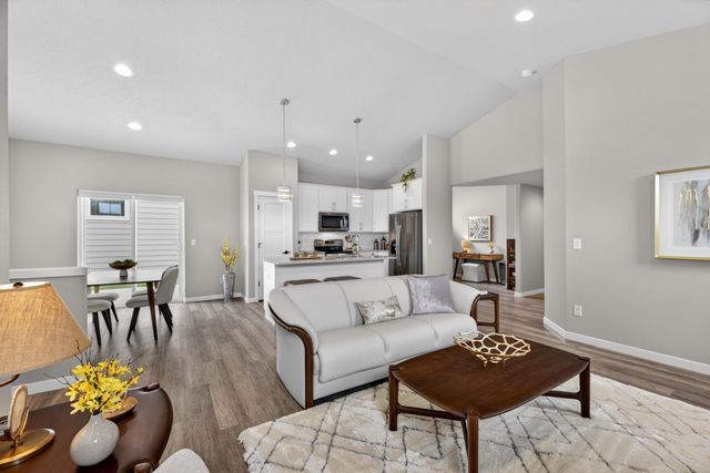 22730 E WELLINGTON Pkwy, Liberty Lake, WA 99019