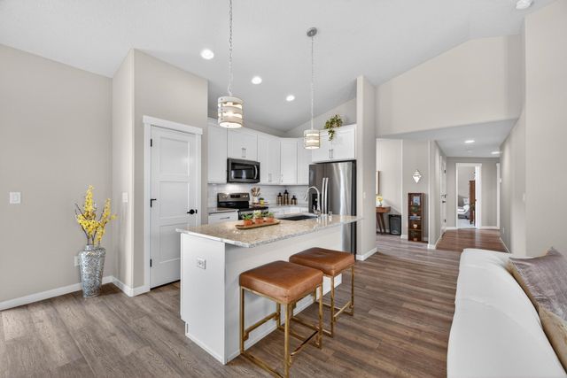 22730 E WELLINGTON Pkwy, Liberty Lake, WA 99019
