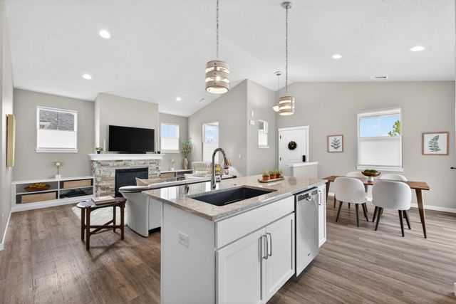 22730 E WELLINGTON Pkwy, Liberty Lake, WA 99019