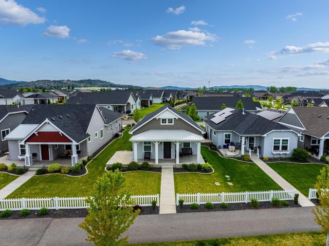 22730 E WELLINGTON Pkwy, Liberty Lake, WA 99019