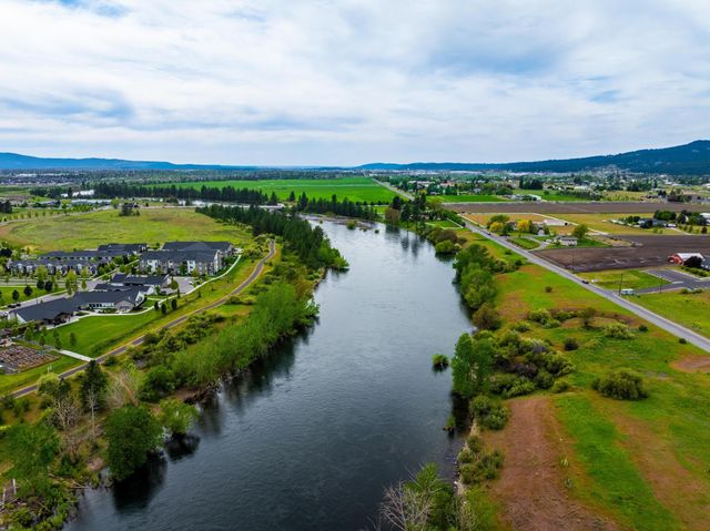 22730 E WELLINGTON Pkwy, Liberty Lake, WA 99019