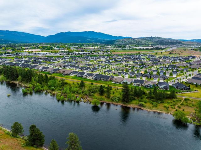 22730 E WELLINGTON Pkwy, Liberty Lake, WA 99019