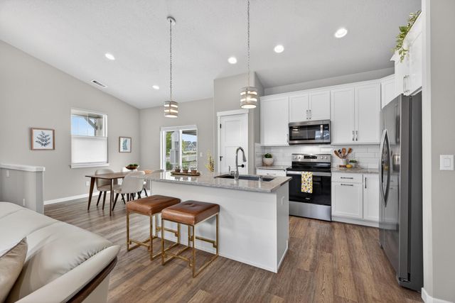 22730 E WELLINGTON Pkwy, Liberty Lake, WA 99019