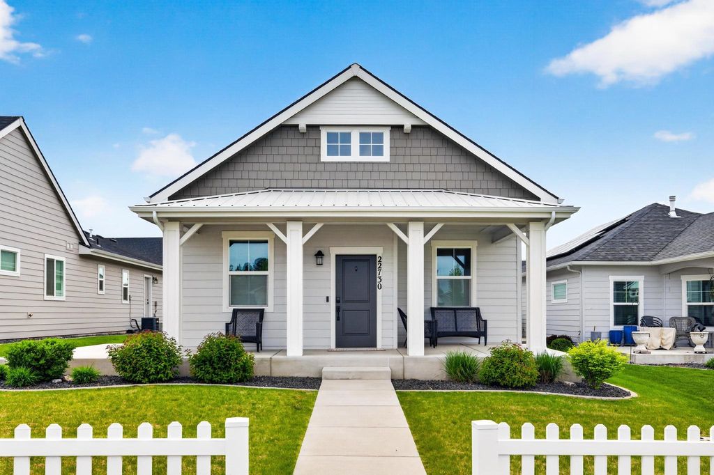 22730 E WELLINGTON Pkwy, Liberty Lake, WA 99019
