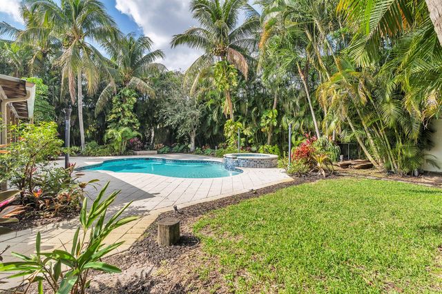 1711 Gregory Road, Lake Clarke Shores, FL 33406