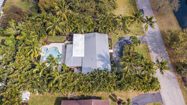 1711 Gregory Road, Lake Clarke Shores, FL 33406