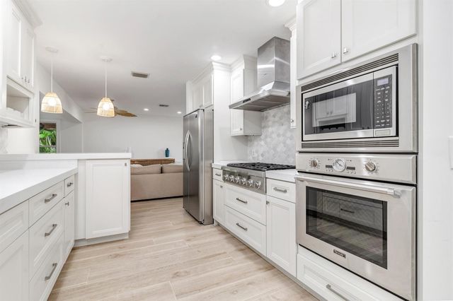 1711 Gregory Road, Lake Clarke Shores, FL 33406
