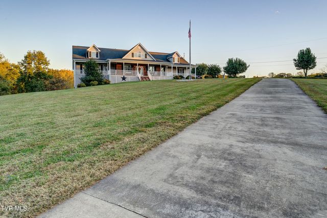 395 Old Mill Road, Blountville, TN 37617