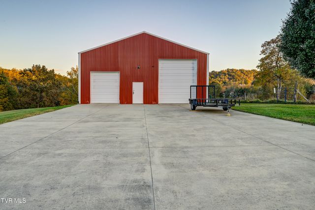 395 Old Mill Road, Blountville, TN 37617