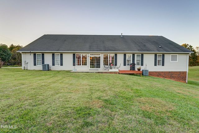 395 Old Mill Road, Blountville, TN 37617