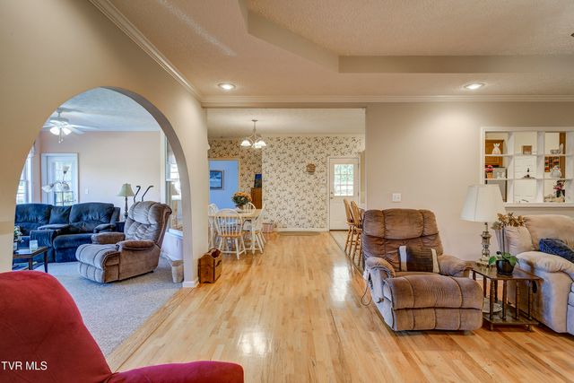 395 Old Mill Road, Blountville, TN 37617