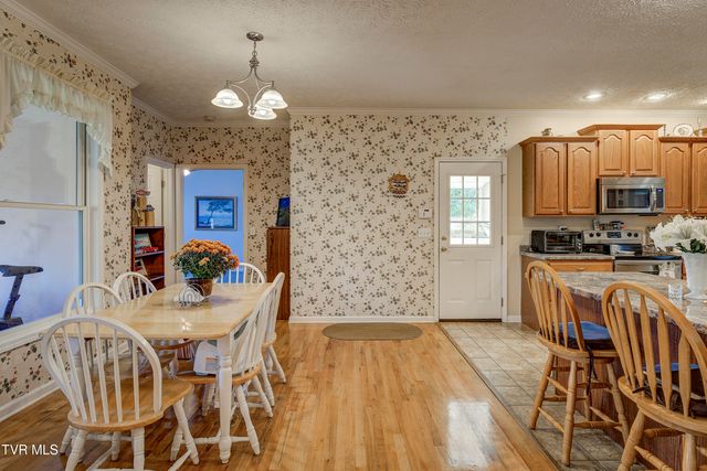 395 Old Mill Road, Blountville, TN 37617