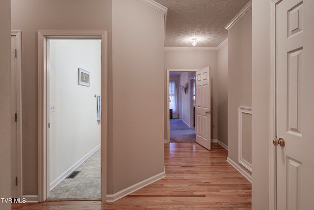 395 Old Mill Road, Blountville, TN 37617